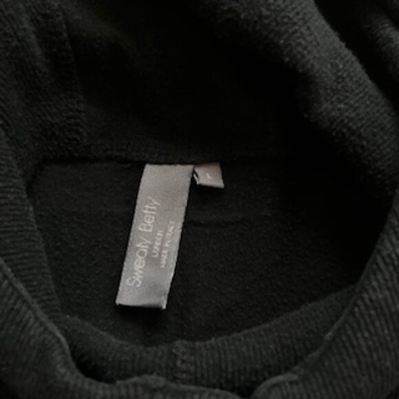 Sweaty Betty Escape Luxe Fleece Hoodie in Black - Large - Picture 10 of 14